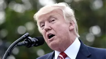 Trump: Eski Fbı Başkanları Comey ve Mueller'ın Arkadaşlıkları Endişe Verici