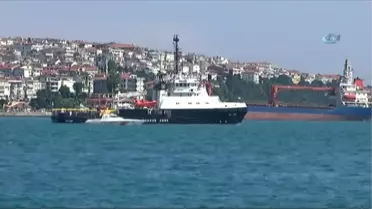 Rus Kurtarma Gemisi İstanbul Boğazı'ndan Geçti