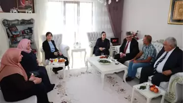 Vali Pekmez'den Şehit Ailelerine Bayram Ziyareti