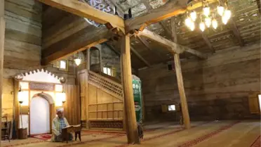 Çivisiz Cami, 8 Asırdır Ayakta