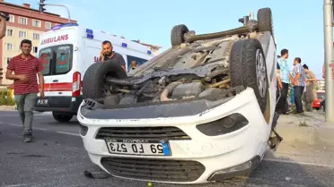 İki Otomobilin Çarpıştı: 1 Yaralı
