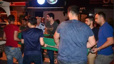 Kafe Yöneticisi Genç, Evinde Ölü Bulundu
