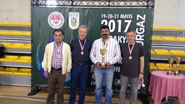 Süleymanpaşa Belediyesi Briçte Türkiye Finallerine Katılmaya Hak Kazandı