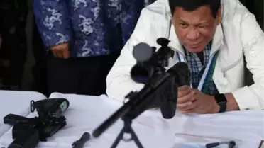 Çin'den Filipinlere 7.3 Milyon Dolarlık Silah Yardımı