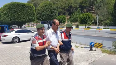 Manavgat'ta Camiden Hırsızlık
