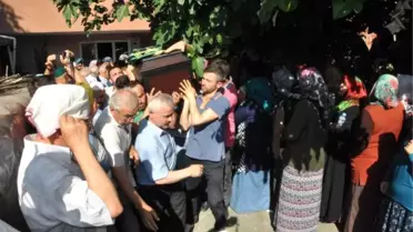 Bartın'da İki Otomobil Çarpıştı: Baba ve Oğlu Öldü (2)
