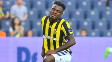 Emenike, Yunan Ekibiyle Anlaştı