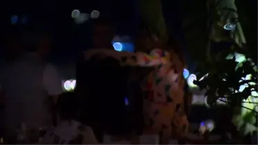 Deniz Seki'ye 'Yıldız' Hediye Etti
