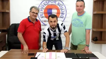 Fethiyespor Burak'ı Aldı