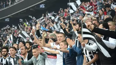 Beşiktaşlı Taraftarlar, 2 Milyon Yorum Atarak Instagram Rekorunu Kırdı