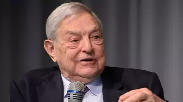 Macaristan'da Soros Afişli Hükümet Kampanyası