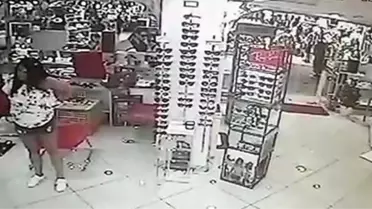 Manavgat'ta Bayan Turist Gözlük Çaldı