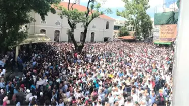 Sakarya'daki Vahşetin Kurbanı Suriyeli Anne ve Oğlunu, 10 Bin Kişi Uğurladı