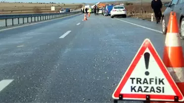 Kocaeli'de Otomobil Şarampole Devrildi: 1 Ölü, 1 Yaralı