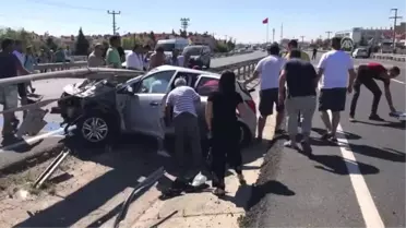 Trafik Kazası: 2'si Ağır 4 Yaralı