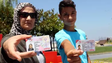 1 TL Için Şehit Çocuğuna Tokat