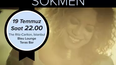 Melis Sökmen Bleu Lounge'da