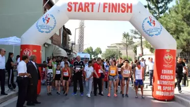 15 Temmuz Şehitleri'ni Anma Atletizm Halk Koşusu Koşuldu