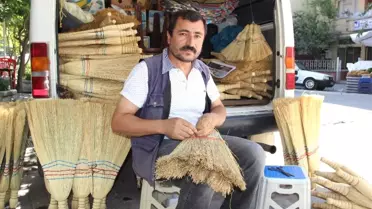 Çeyiz Süpürgeleri Artık Revaçta Değil