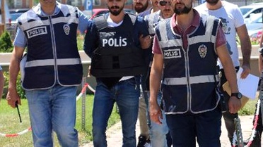 Özel Ekibin Yakaladığı Cinayet Şüphelisi Tutuklandı