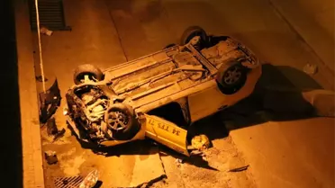 Üsküdar'da Ticari Taksi Alt Geçide Uçtu: 3 Yaralı