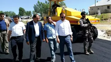Erciş'te Yol Asfaltlama Çalışması