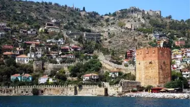 Alanya Kalesi'nde Engelliler İçin Yaya Yolu