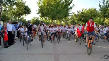 Manisa'da Pedallar '15 Temmuz Şehitleri' Anısına Çevrildi