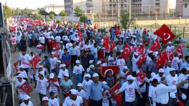 Harran'da Binlerce Kişi Milli Birlik Yürüyüşüne Katıldı