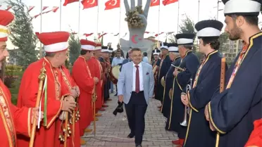 Bilecik Belediyesi Kente Bir Yapıt Daha Kazandırdı