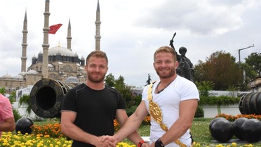 İkiz Başpehlivanların Hedefi Kırkpınar'da Final