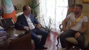 Ikiz Başpehlivanların Hedefi Kırkpınar'da Final