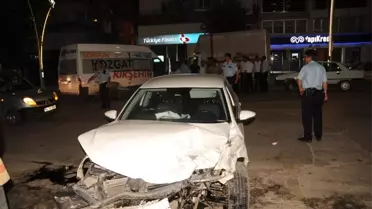 Tokat'ta Otomobil Minibüse Çarptı: 3 Yaralı