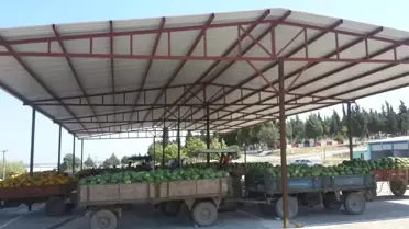 Gölmarmara'da Yeni Hal Depoları Faaliyette