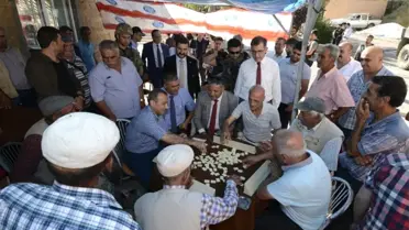 Tunceli Valisi, İlçe Ziyaretinde Dut Silkeleyen Vatandaşa Branda Tuttu
