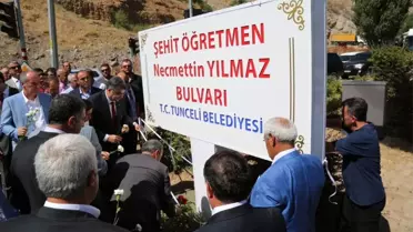 Şehit Öğretmenin Adı Tunceli'de Bulvara Verildi