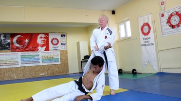 Albino Hastası Judocu Cahide'nin Hedefi Gençlik Olimpiyatlarında Altın Madalya