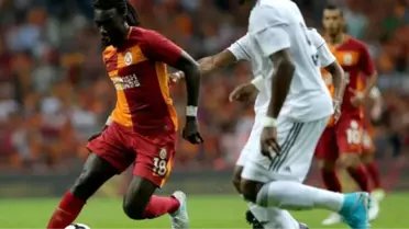 Galatasaray Gomis'i Gönderiyor Mu?