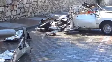 Çanakkale Tır'dan Düşen Dozer 5 Araca Zarar Verdi