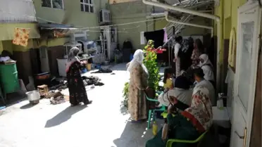Gaz Kaçıran Tüp Borusu Alev Aldı: 2 Yaralı