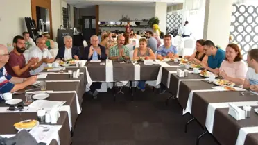 Tatlı Hayat' 143 Proje Arasında İlk 16'ya Girdi