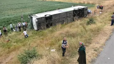 Amasya'da Yolcu Otobüsü Devrildi : 5 Ölü, 36 Yaralı (3)