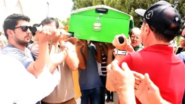 Marmaris'teki Yat Faciasında Ölen İşadamı Toprağa Verildi