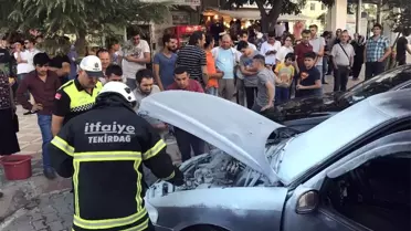 Yanan Otomobile İlk Müdahale Vatandaştan Geldi