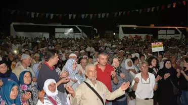 Bilecik'te 170 Hacı Adayı Dualarla Kutsal Topraklara Uğurlandı