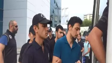 Bursa'da Fetö'nün TSK Yapılanmasına Operasyon: 7'si Teğmen, 13 Gözaltı