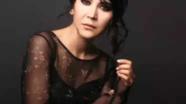 Hediye Biliç'ten Yaza Damga Vuracak Şarkı Geliyor!