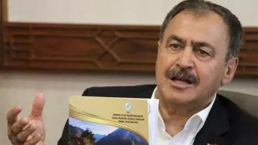 Temizse AK Parti'li, Pislik Götürüyorsa CHP'li Belediyedir'