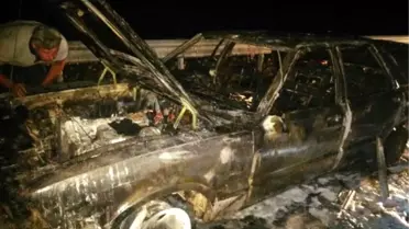 Hareket Halinde Yanan Araç Küle Döndü