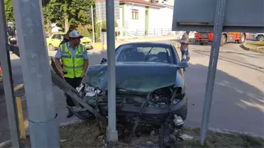 Kelkit'te Trafik Kazası: 3 Yaralı